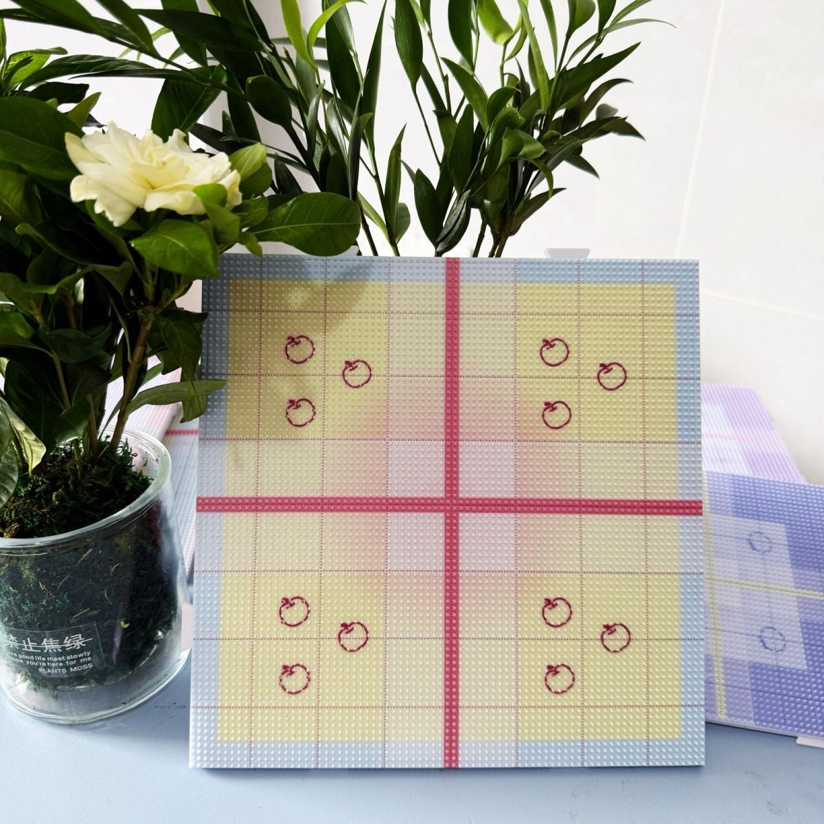 Medium pegboard