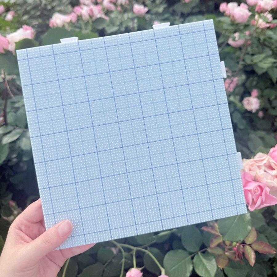 Medium pegboard