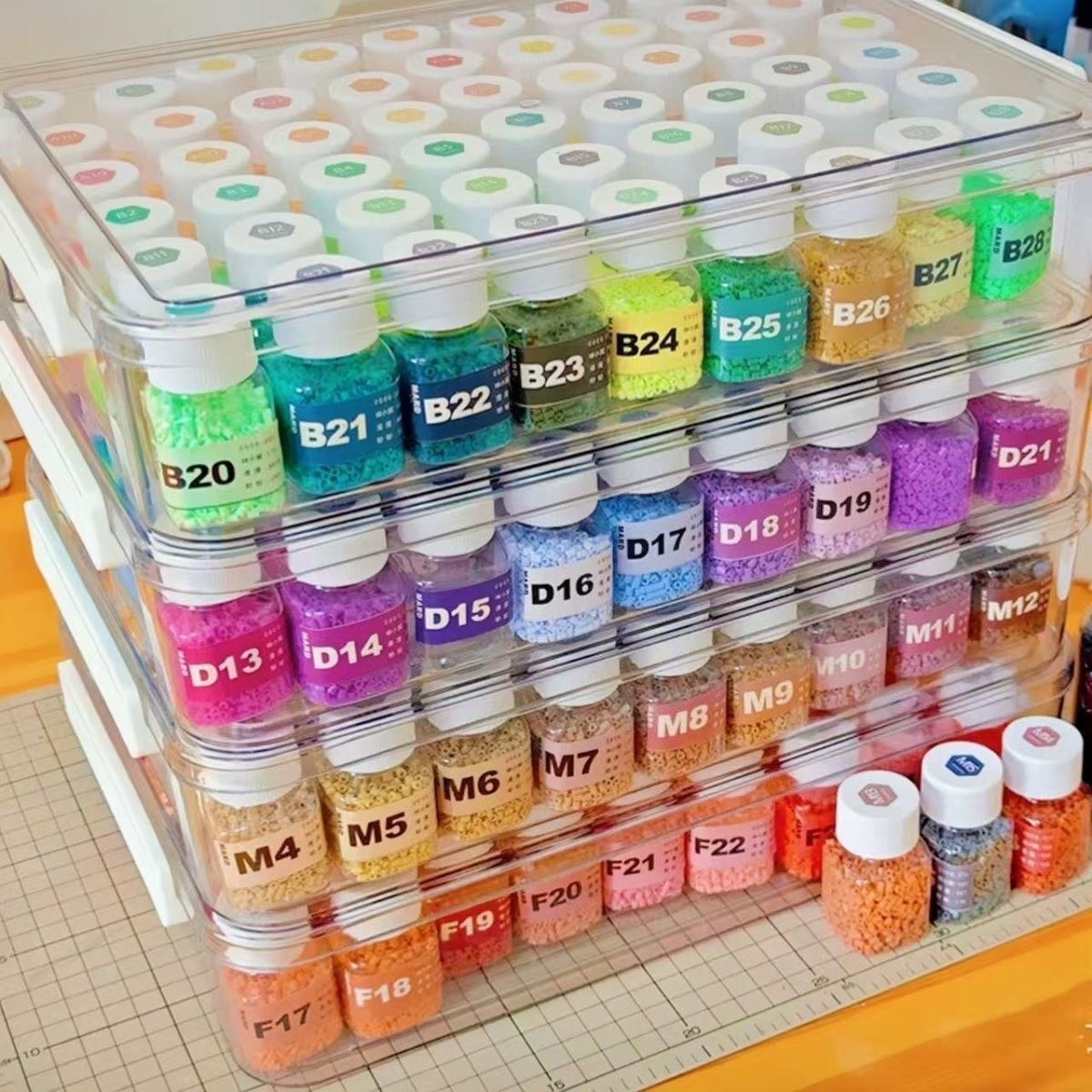 0.1in/2.6mm Plastic Fuse beads set（1000pcs/bottle）